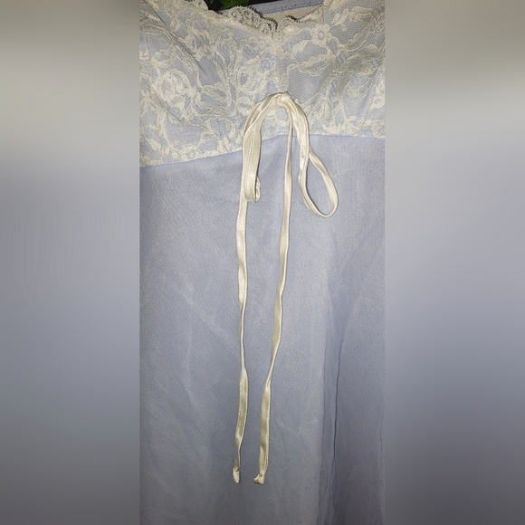 Vintage Babydoll Nightgown - Picture 4 of 12